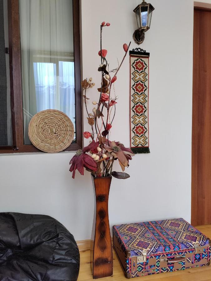 Village House Местия Екстериор снимка