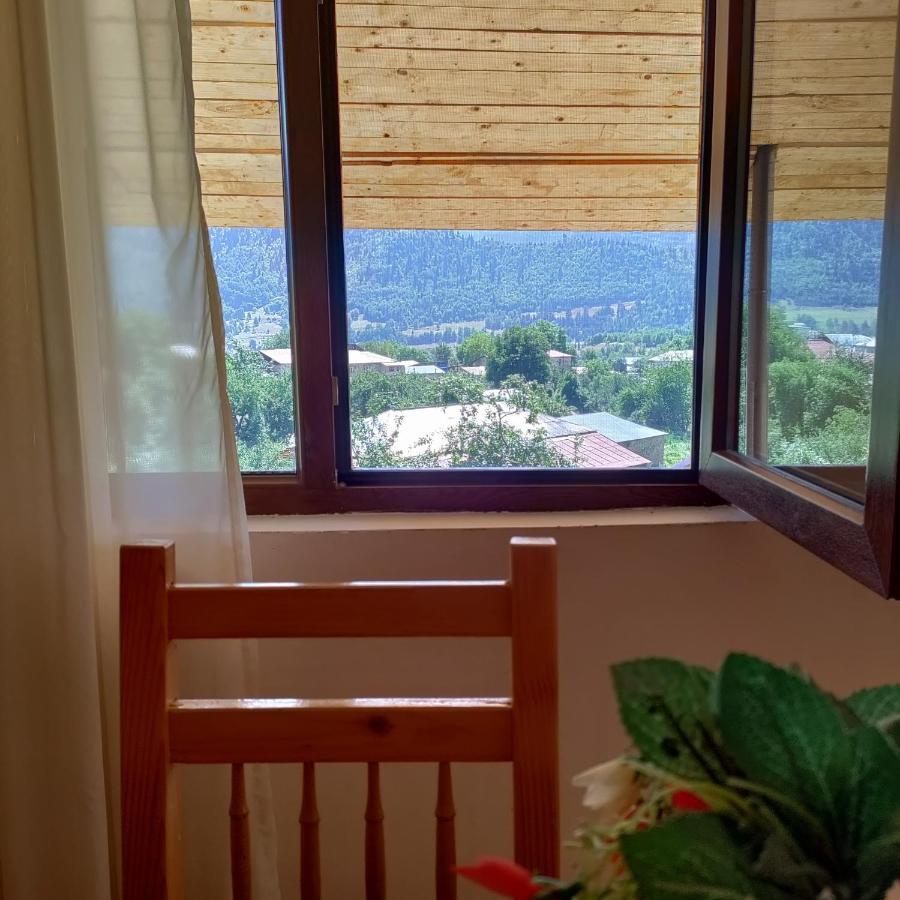 Village House Местия Екстериор снимка