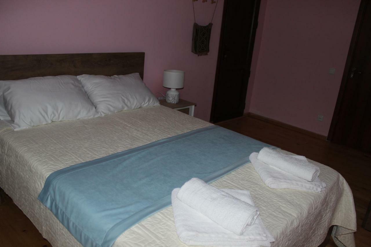 Village House Местия Екстериор снимка